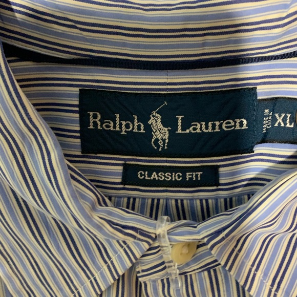 Polo button-down Dress Shirt (dry cleaned) - Picture 3 of 3